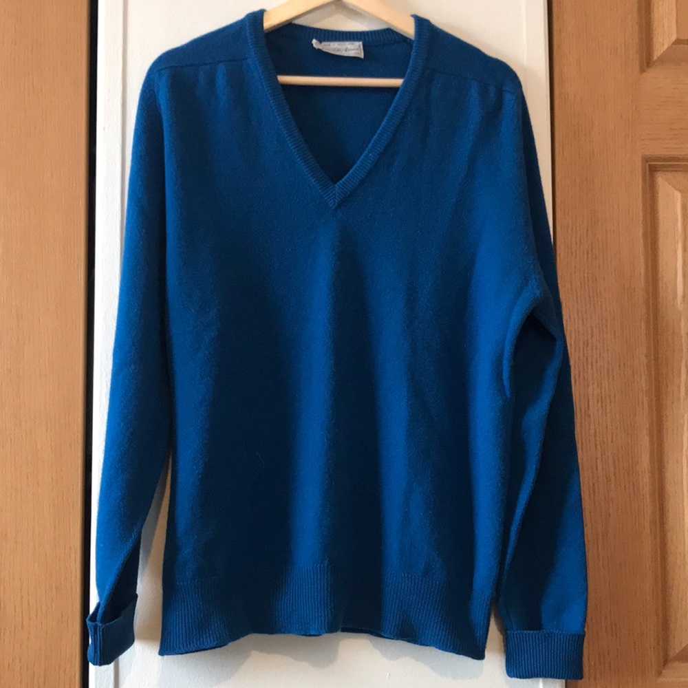 Saks 100% Cashmere Sweater
